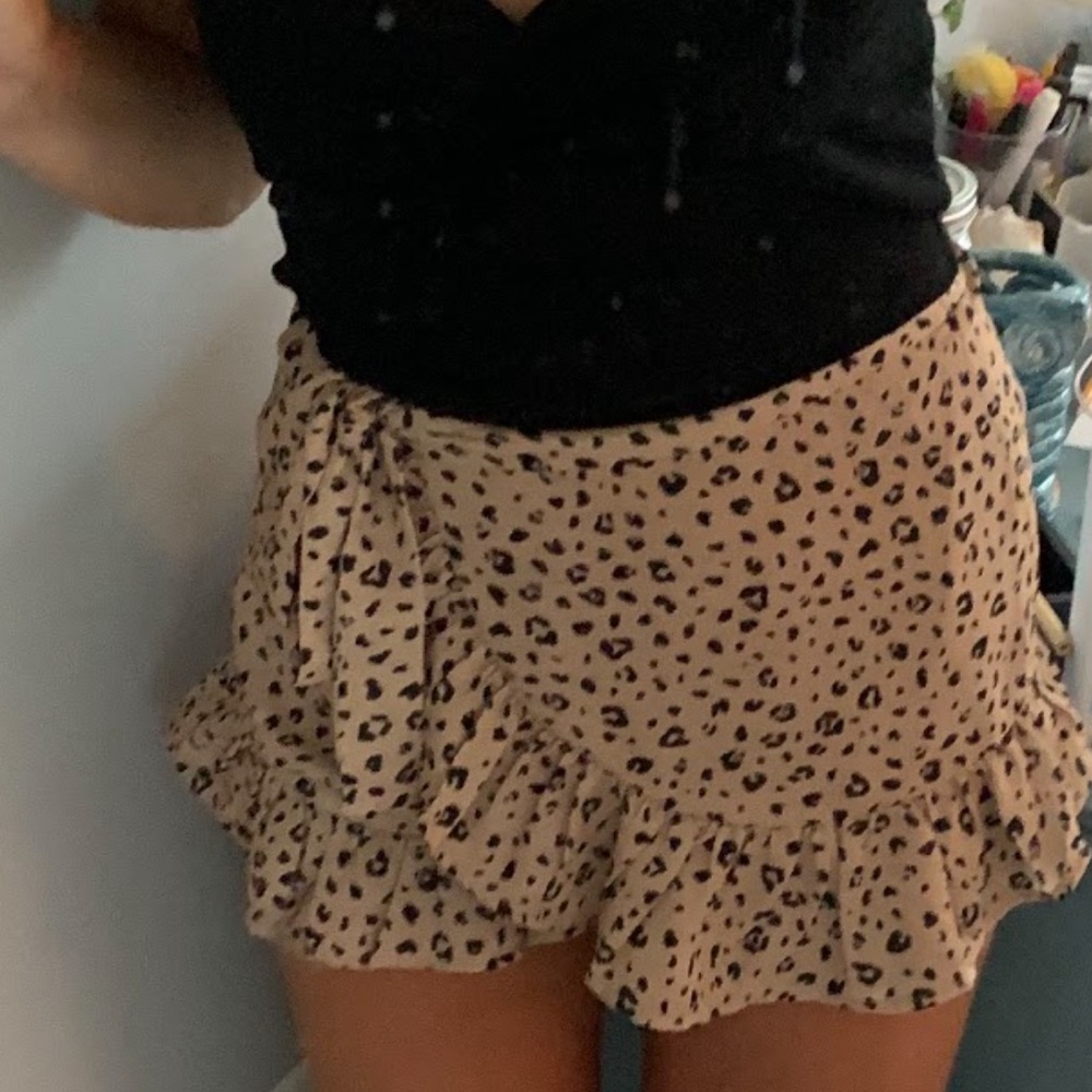 Cheetah ruffle skort
